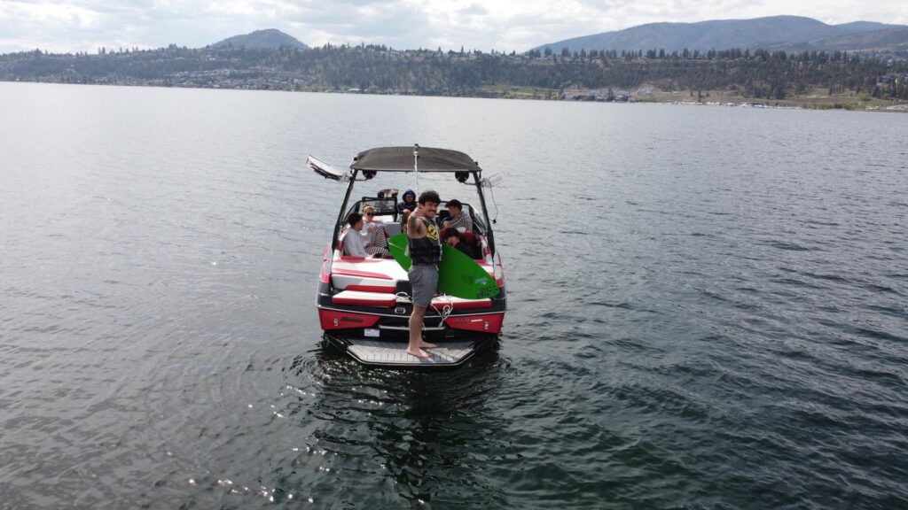 Malibu Wakesetter 22 LSV — 3